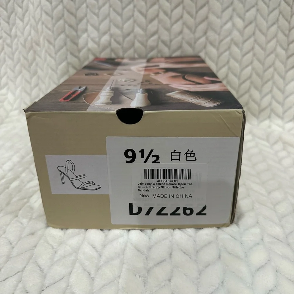 White patient heels - Picture 7 of 7